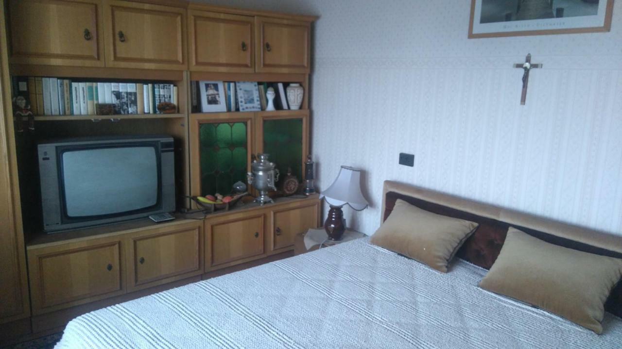 Gerania Haz Villa Vonyarcvashegy Buitenkant foto